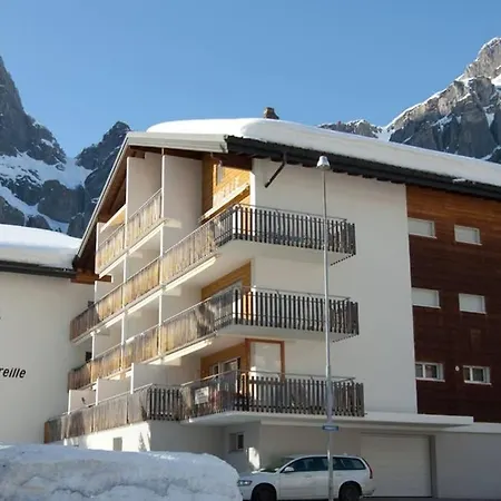 Mireille, 61 Apartmán